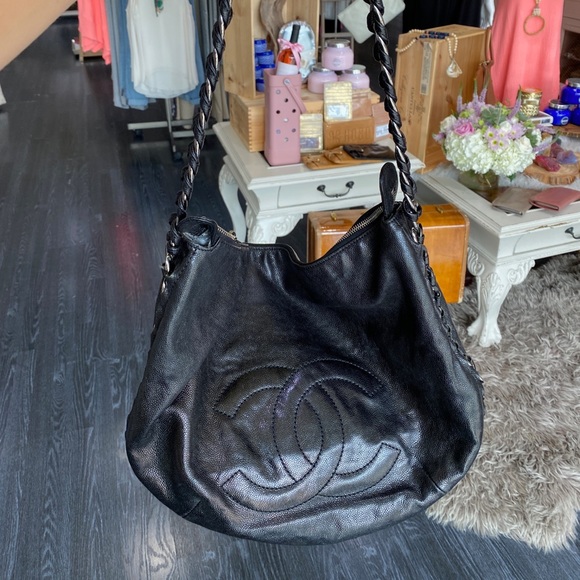 CHANEL bag black caviar and gunmetal hardware - Picture 7 of 7